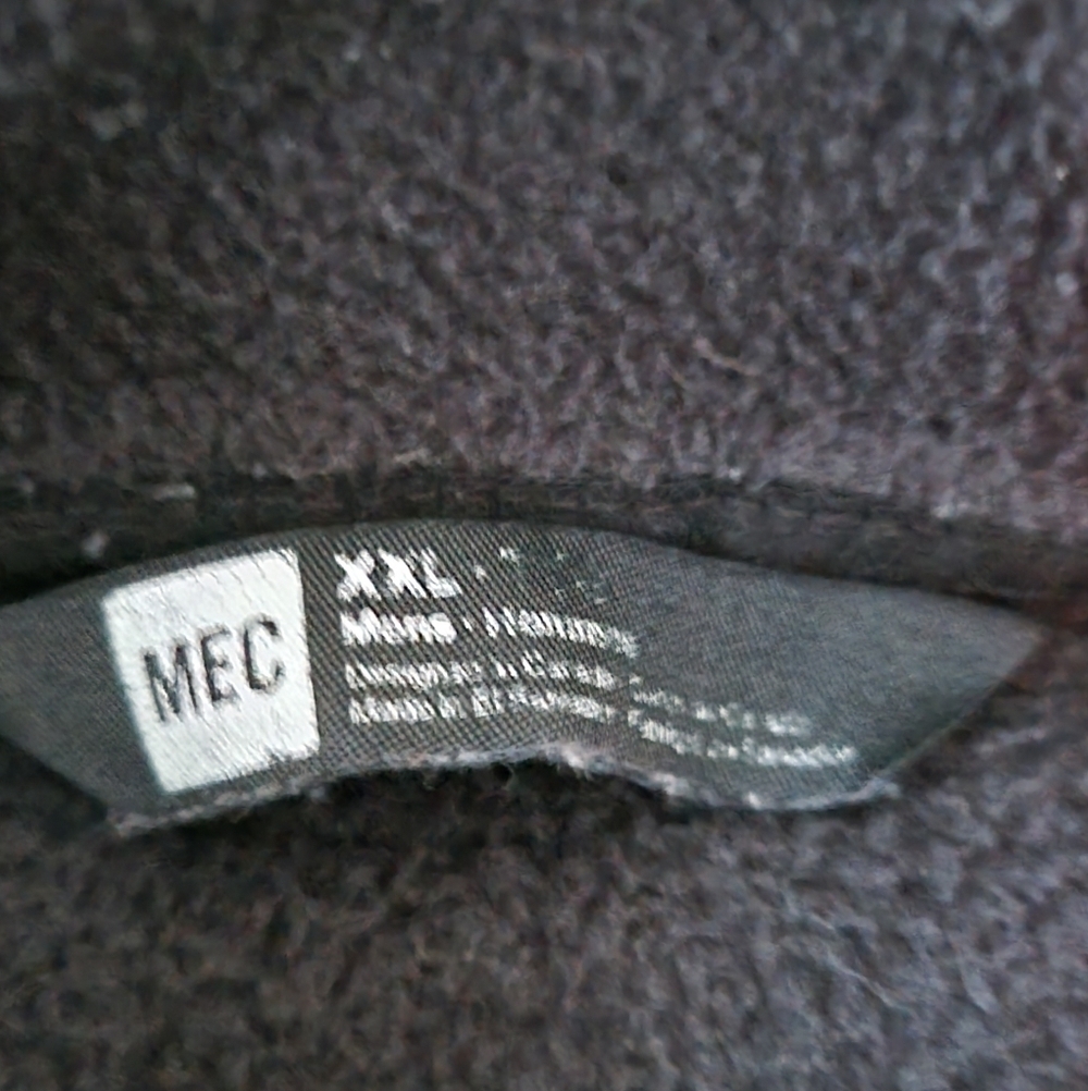 MEC Fleece Jacket - Picture 3 of 5